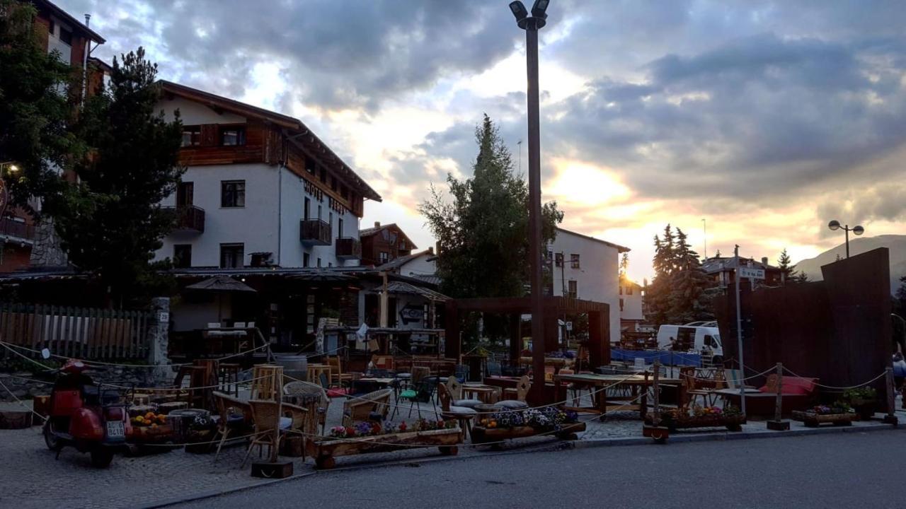 Hotel Derby Bar Oulx Dış mekan fotoğraf