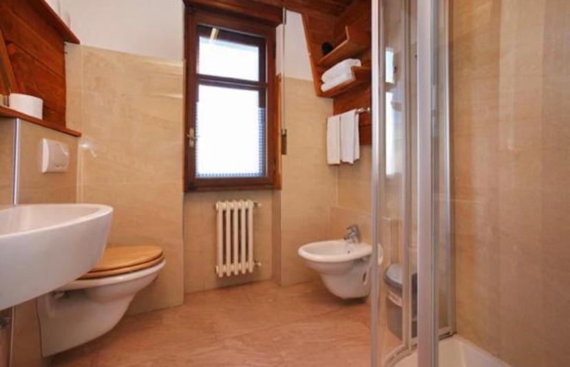 Hotel Derby Bar Oulx Dış mekan fotoğraf